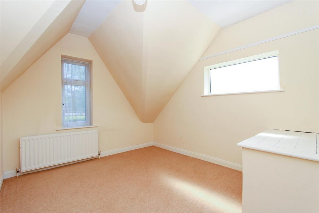 Hoylake Crescent, Ickenham Lakin & Co Estate Agents Sales, Lettings