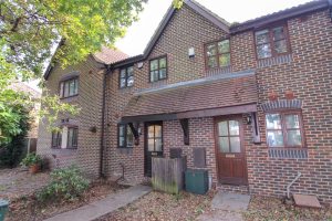 Nutkin Walk, Uxbridge, UB8