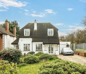 Warren Road, Ickenham, UB10